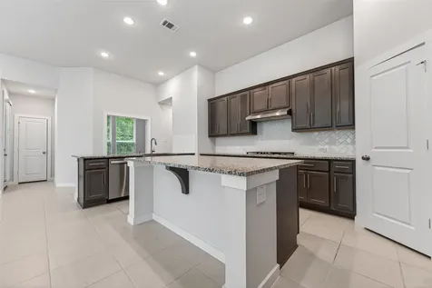 212 Milas Cove Montgomery TX 77316