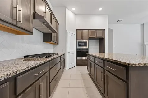 212 Milas Cove Montgomery TX 77316