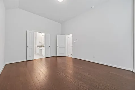 212 Milas Cove Montgomery TX 77316
