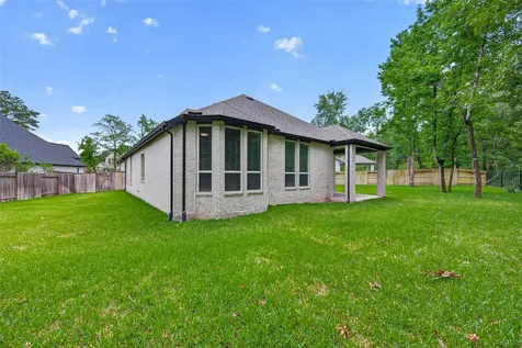 212 Milas Cove Montgomery TX 77316