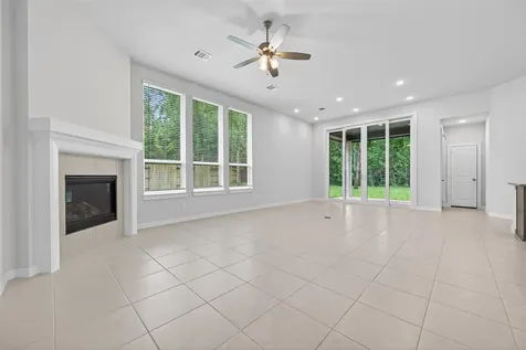 212 Milas Cove Montgomery TX 77316
