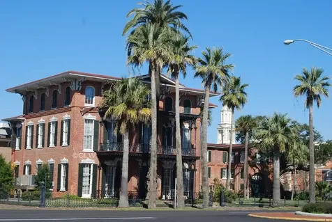 7000 Seawall Boulevard 721 Galveston TX 77551