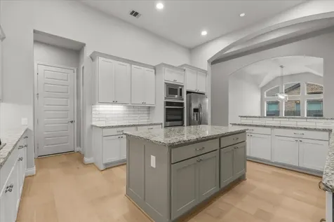 2420 Sky Harbor Lane Friendswood TX 77546