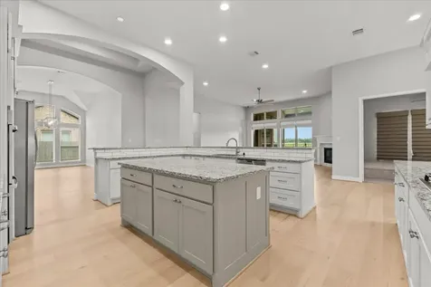 2420 Sky Harbor Lane Friendswood TX 77546