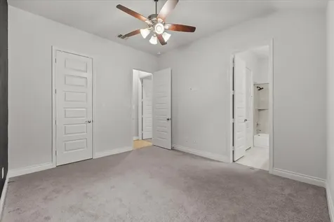 2420 Sky Harbor Lane Friendswood TX 77546