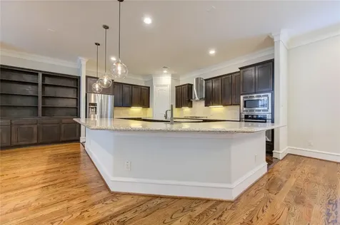 5226 Kiam Street 1015 Houston TX 77007