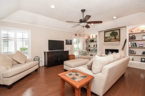 3007 Bonney Briar Drive Missouri City TX 77459