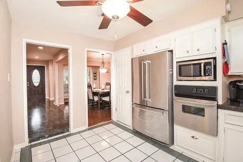 3007 Bonney Briar Drive Missouri City TX 77459