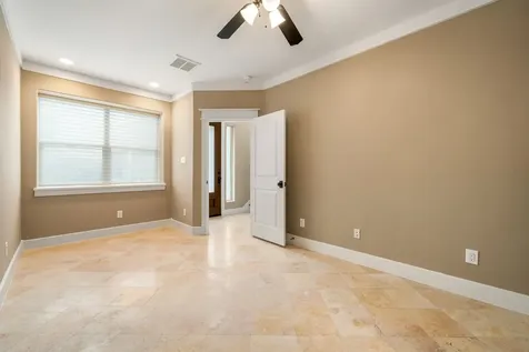 229 Knox Street Houston TX 77007
