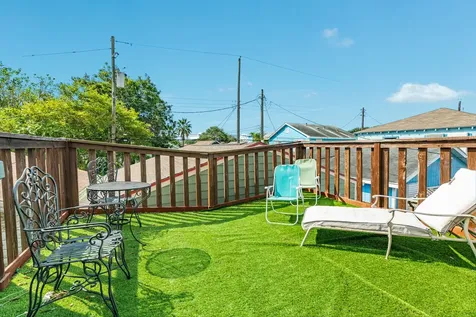 4123 Avenue Q Galveston TX 77550