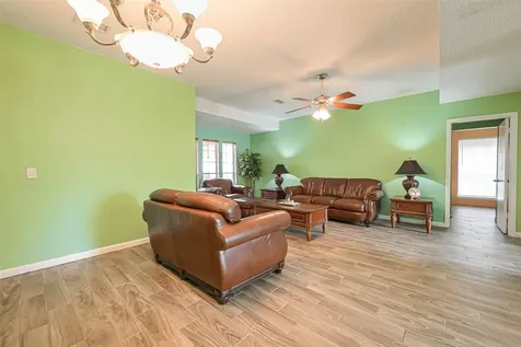 18118 Glenledi Drive Houston TX 77084