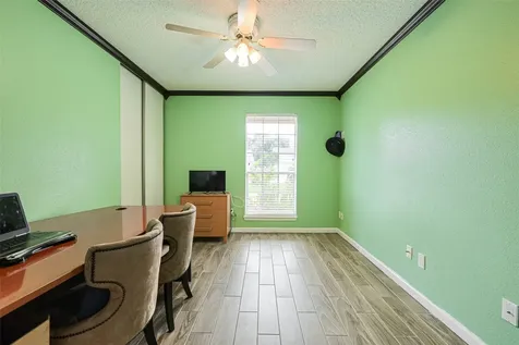 18118 Glenledi Drive Houston TX 77084