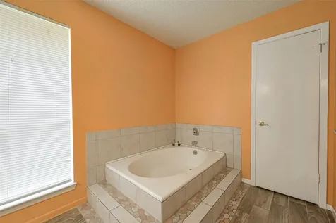 18118 Glenledi Drive Houston TX 77084