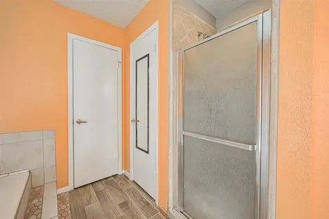 18118 Glenledi Drive Houston TX 77084