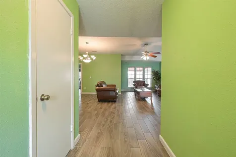 18118 Glenledi Drive Houston TX 77084