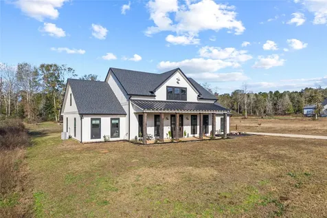 110 Quiet Springs Trail Willis TX 77378