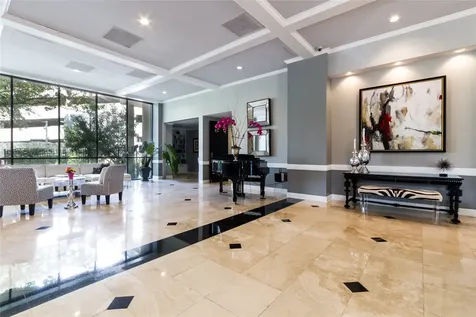 3350 Mccue Road 201 Houston TX 77056