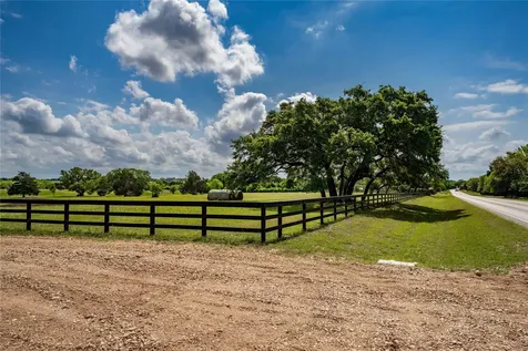Tbd W Fm 1291 Round Top TX 78954