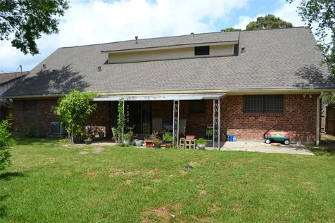 322 Ravenhead Drive Houston TX 77034