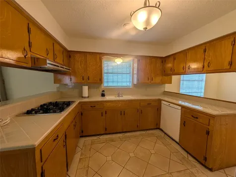 322 Ravenhead Drive Houston TX 77034