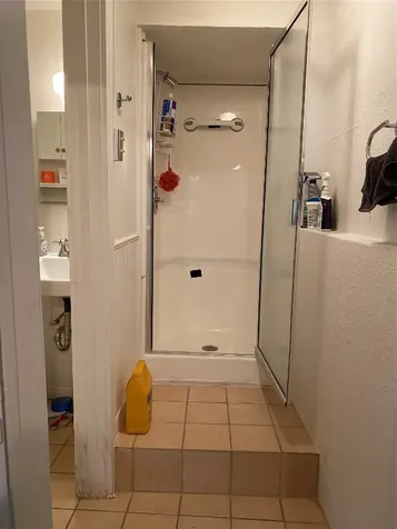 2002 Avenue O Huntsville TX 77340
