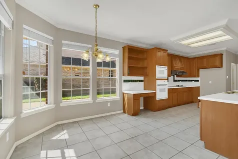 9423 Walnut Brook Court Houston TX 77040