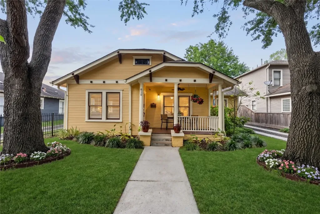 815 W Melwood Street Houston TX 77009
