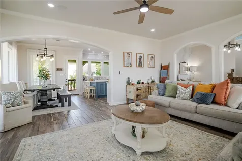 1201 Hall Avenue Seabrook TX 77586