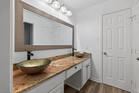 1314 Glenwood Canyon Lane Houston TX 77077