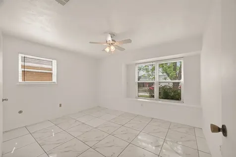 11006 Concho Street Houston TX 77072