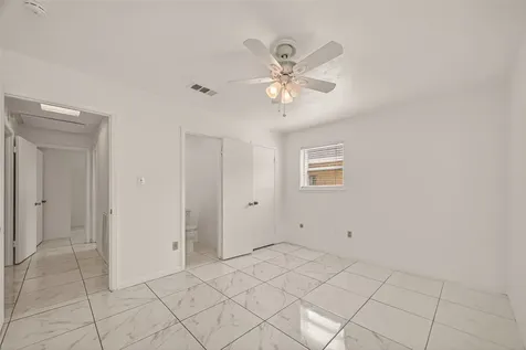 11006 Concho Street Houston TX 77072