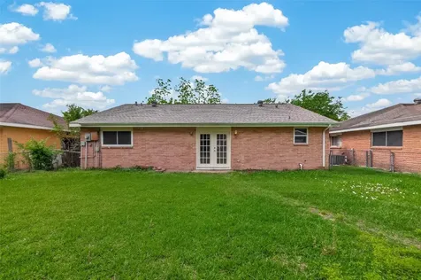 11006 Concho Street Houston TX 77072