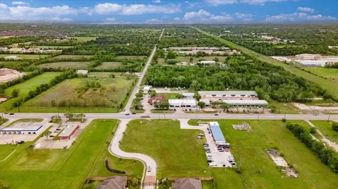 6731 W Broadway Street Pearland TX 77581