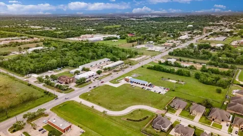 6731 W Broadway Street Pearland TX 77581