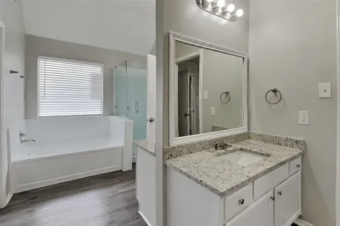 1247 Kings Creek Trail Missouri City TX 77459