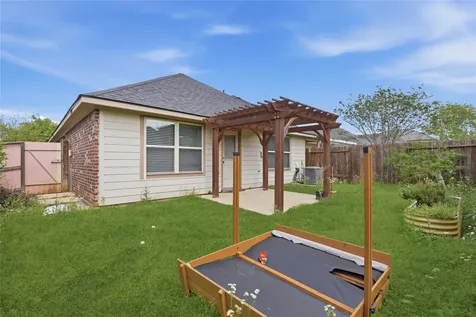 1617 Park Promenade Place Houston TX 77047