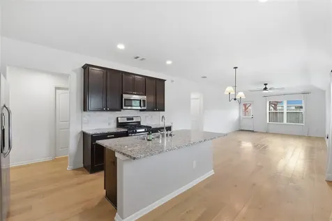 1617 Park Promenade Place Houston TX 77047