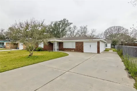 7502 Matranga Street Hitchcock TX 77563