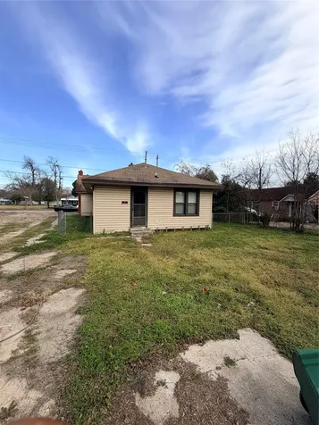 6613 W Montgomery Road Houston TX 77091