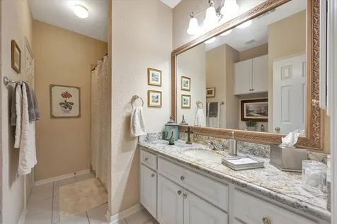 15411 Rocky Oak Court Houston TX 77059