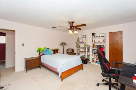9103 Meaux Drive Houston TX 77031