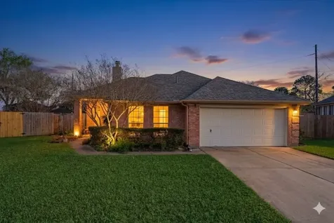 1603 Bonnie Lea Lane Fresno TX 77545