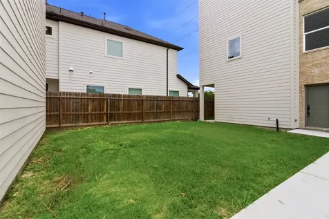 5510 Hardy Street Houston TX 77009