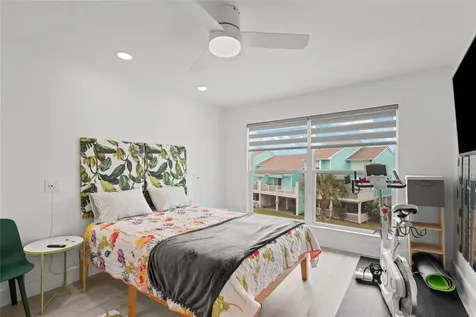 604 Calico Jack Cove Galveston TX 77554