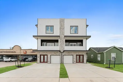 1908 Dismuke Street A Houston TX 77023