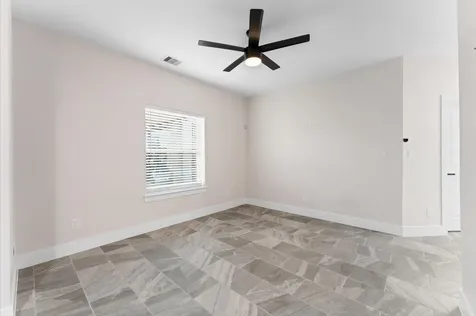 1908 Dismuke Street A Houston TX 77023