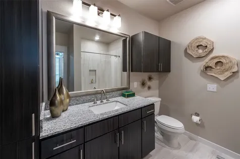 15915 Kingfield Drive 1463 Houston TX 77084