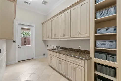15611 Oyster Cove Sugar Land TX 77478