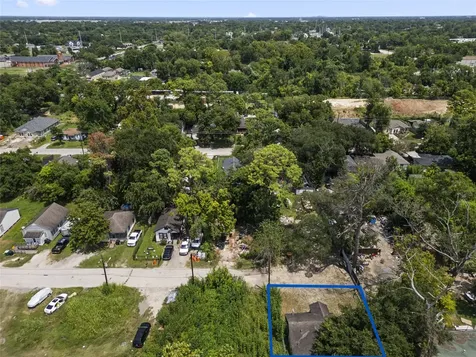 7315 Parkes Street Houston TX 77088