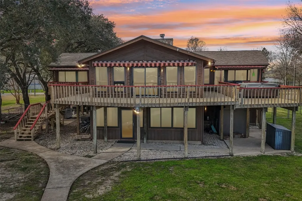 94 Lake View Drive Huntsville TX 77320